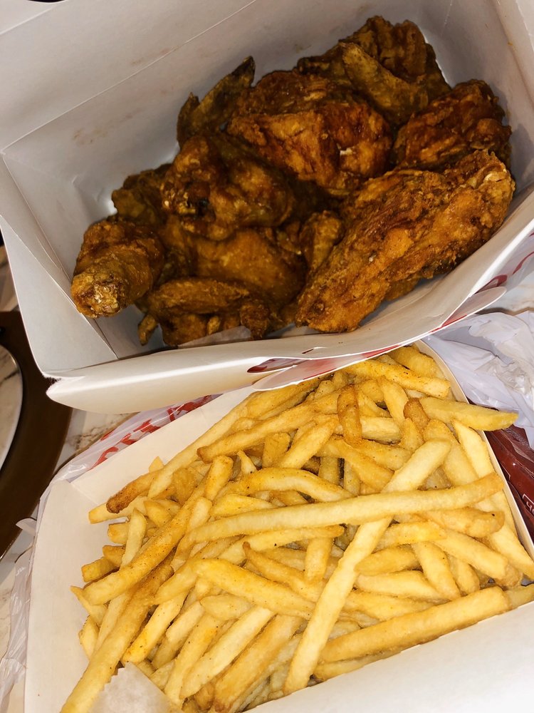 Cfc Crown Fried Chicken 936 Atwells Ave, Providence