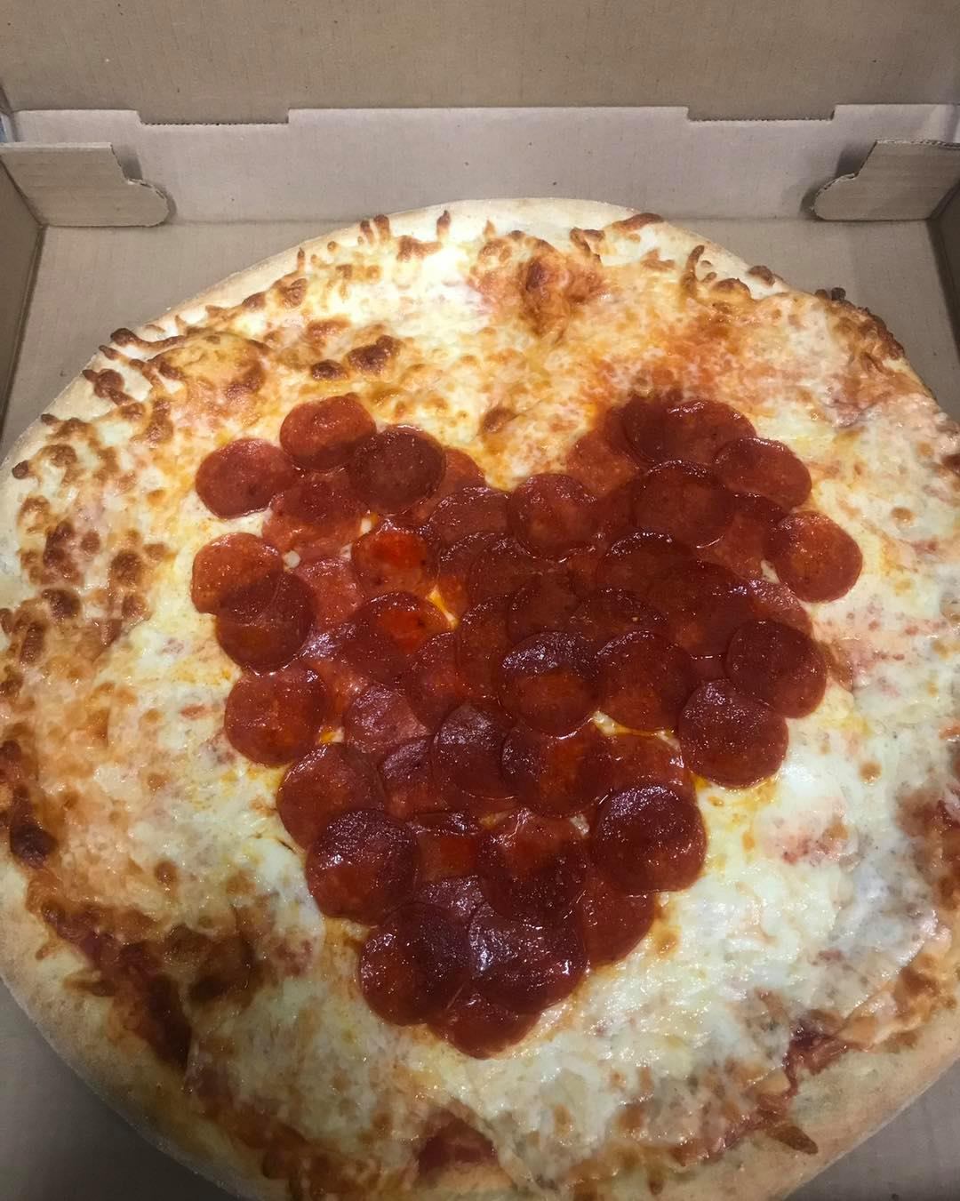 Mia Mias Pizzeria 590 Charles St, Providence