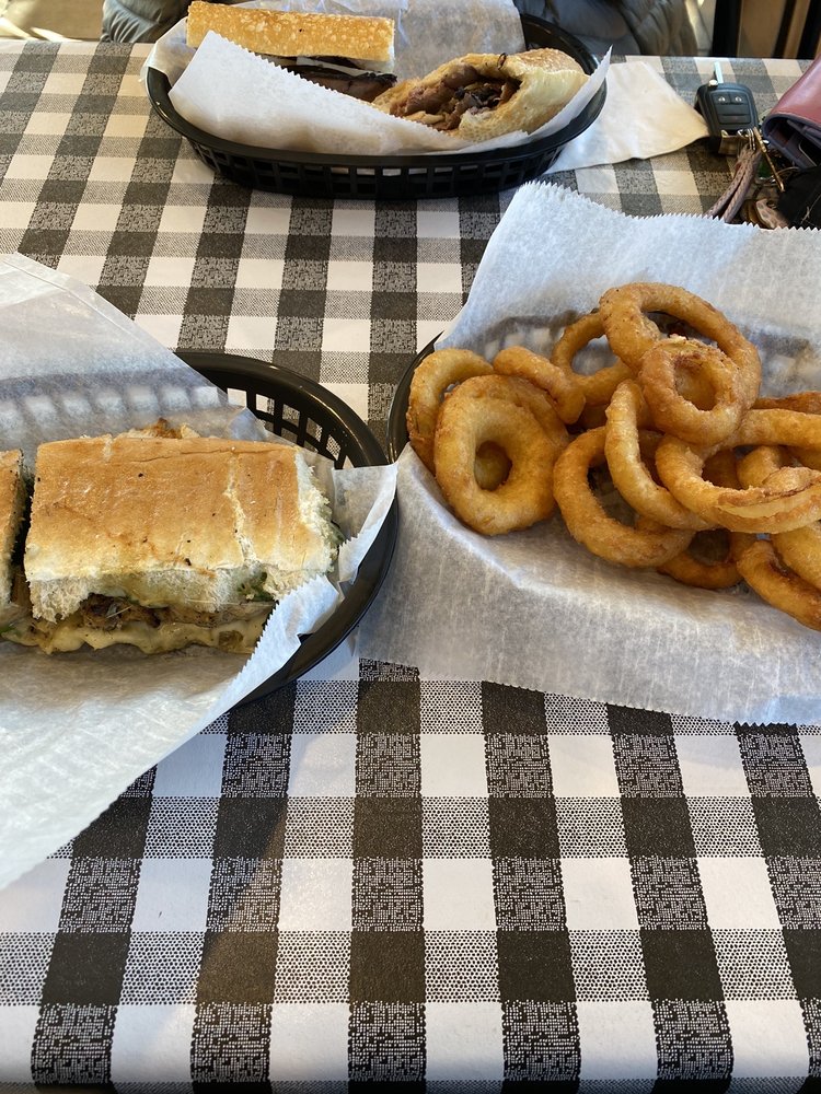 Warwick, RI Restaurants Open for Takeout, Curbside Service and/or