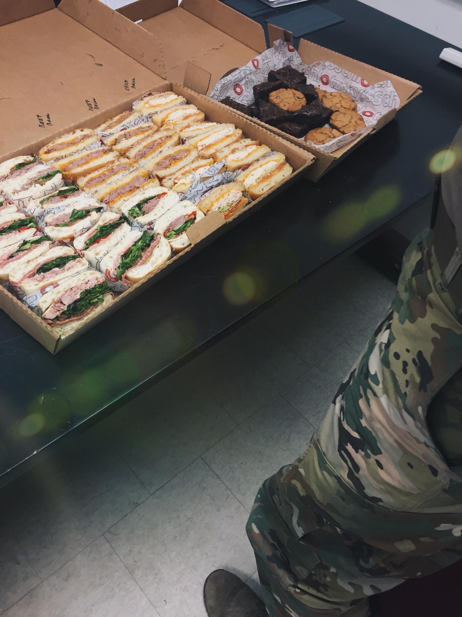 Schlotzsky's 1305 Knox Abbott Dr, Cayce