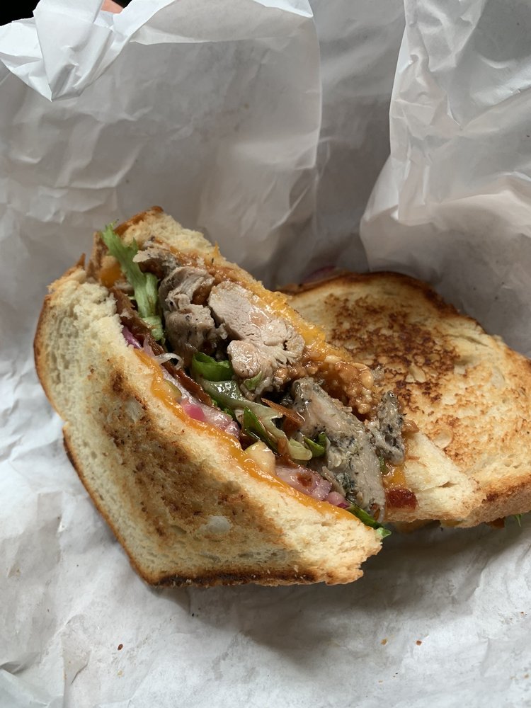 Brown Dog Deli 40 Broad St, Charleston