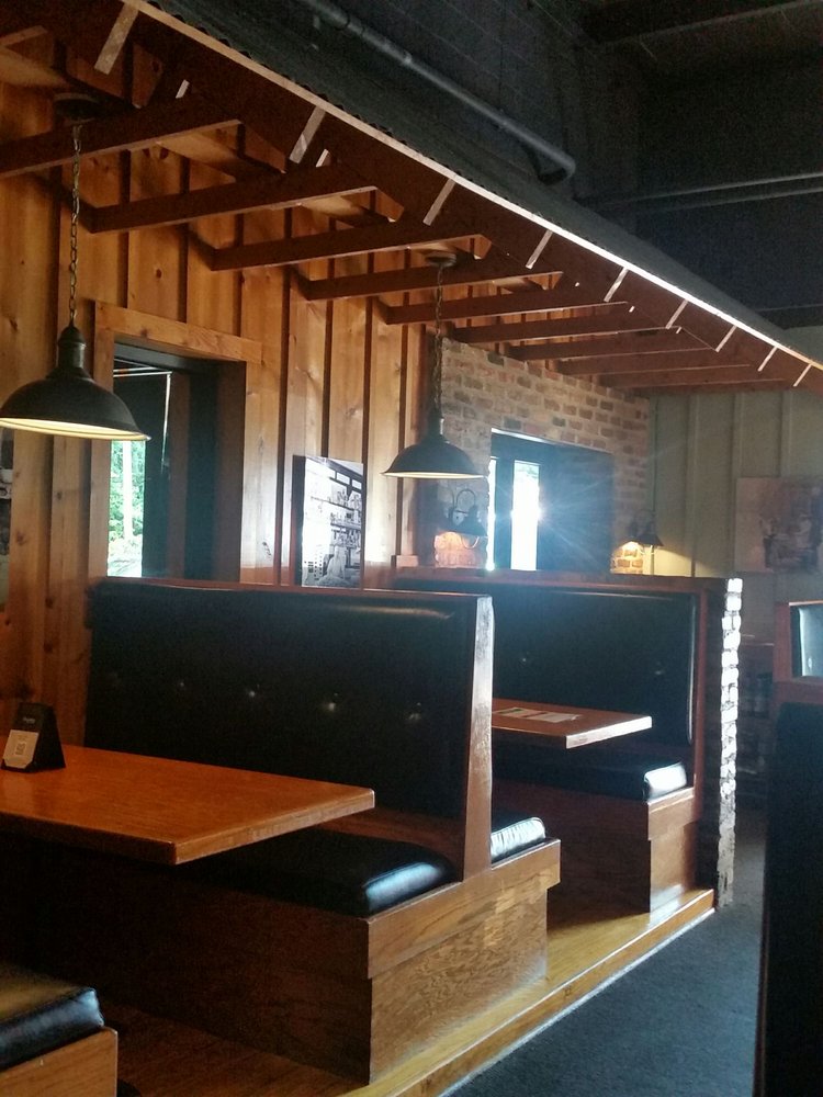 J.R. Cash's Grill & Bar 2005 N Beltline Blvd #5, Columbia