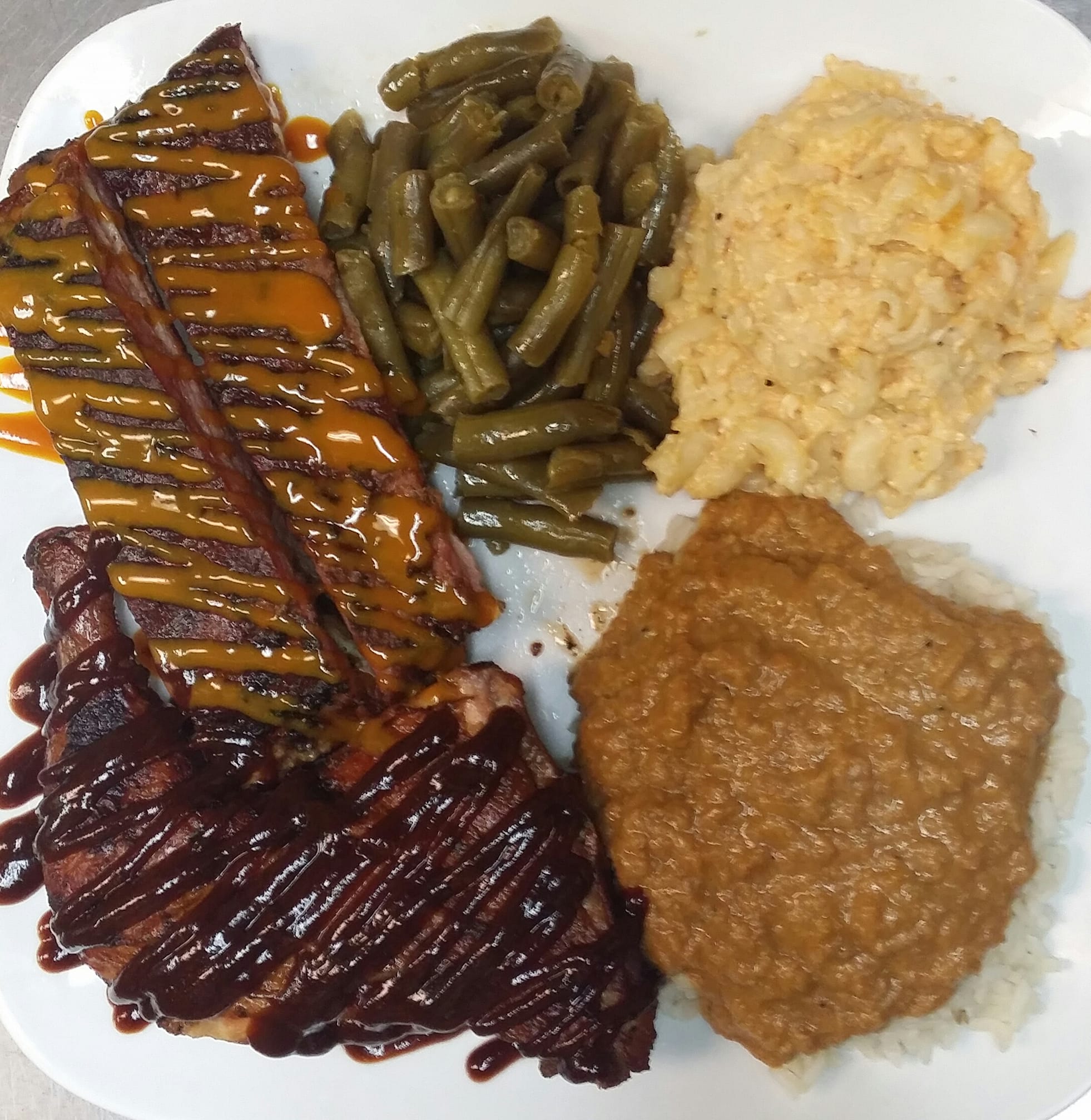 Big Boys Original Smokehouse 8604 Farrow Rd A, Columbia