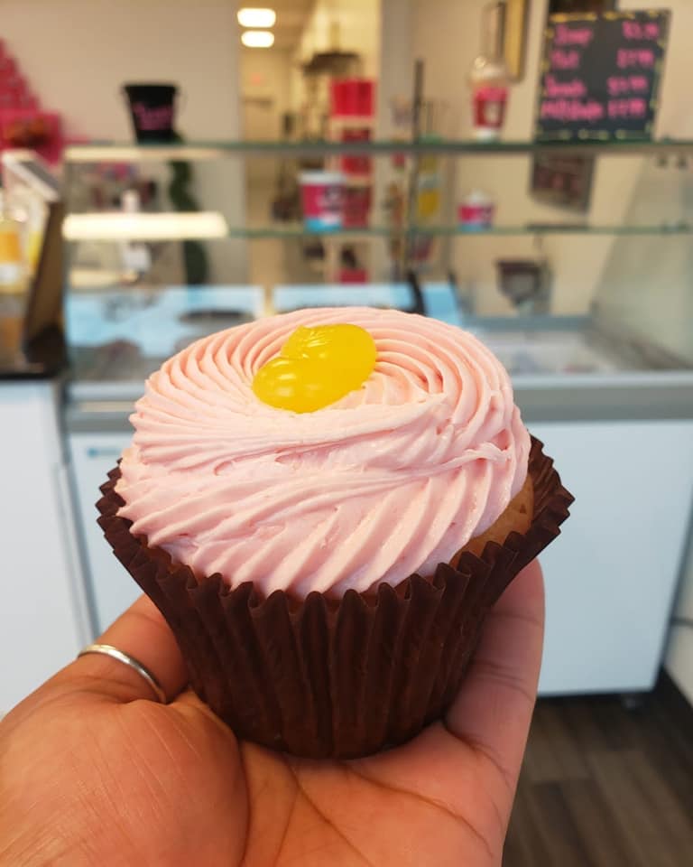 Smallcakes Cupcakery and Creamery 10244 Two Notch Rd #1, Columbia