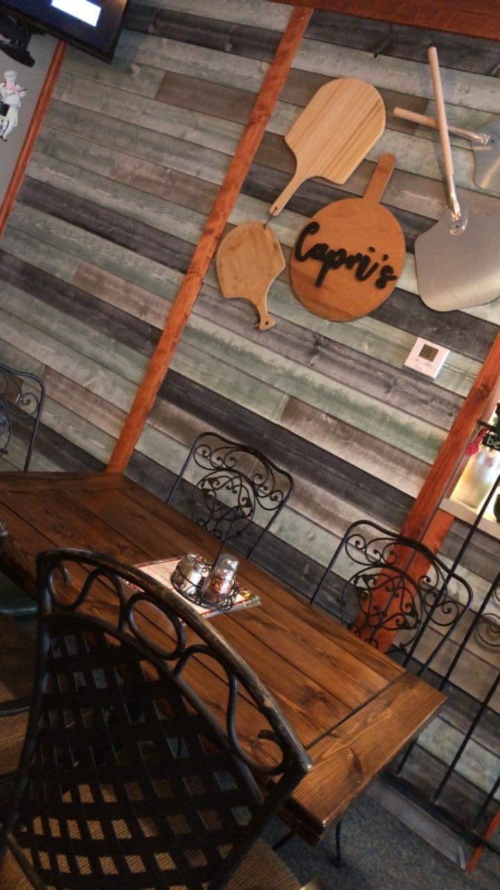 Capri's Pizzeria of Berea # 31, 2347, 1601 Cedar Lane Rd, Greenville