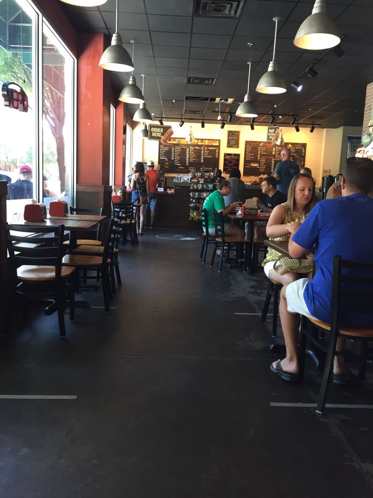 Sully's Steamers 6 E Washington St, Greenville