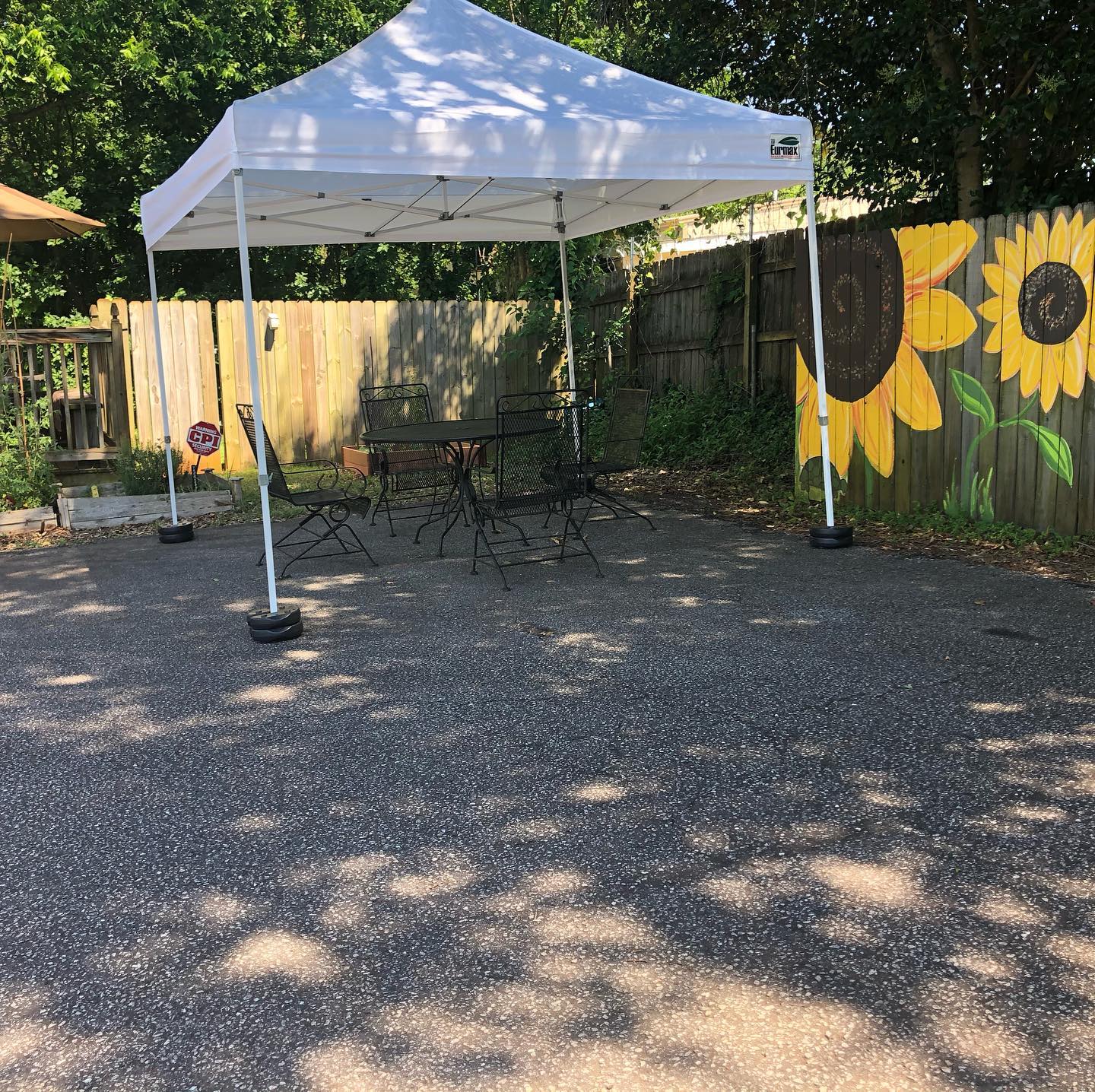 Sun Belly Cafe & Catering 1409 W Blue Ridge Dr #2905, Greenville
