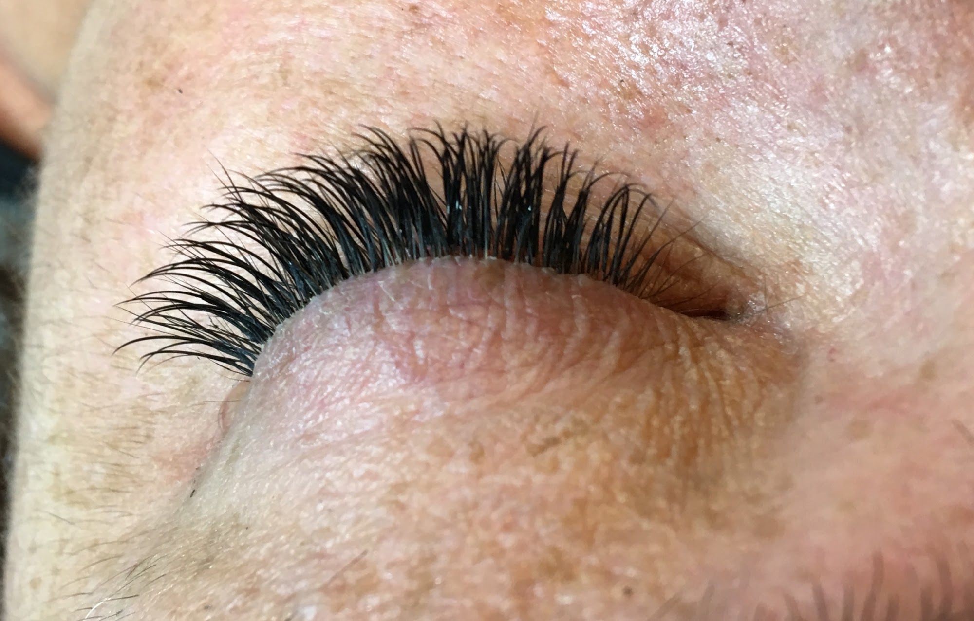 Xtreme Lashes by Leasa