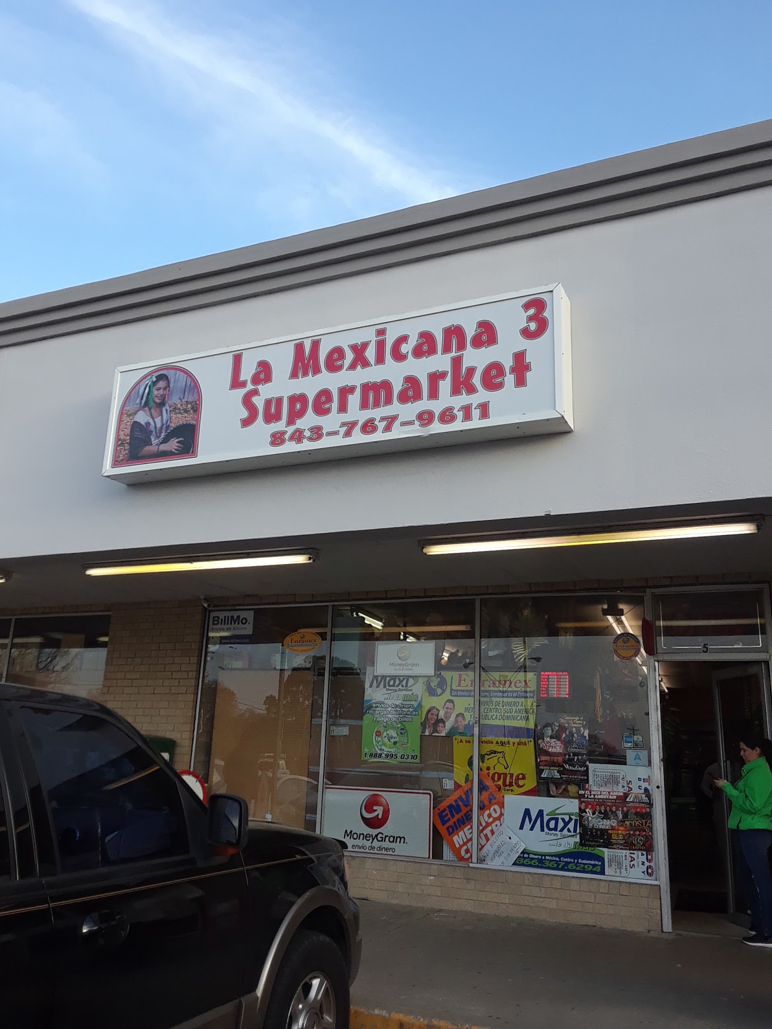 La Mexicana 3 Supermarket