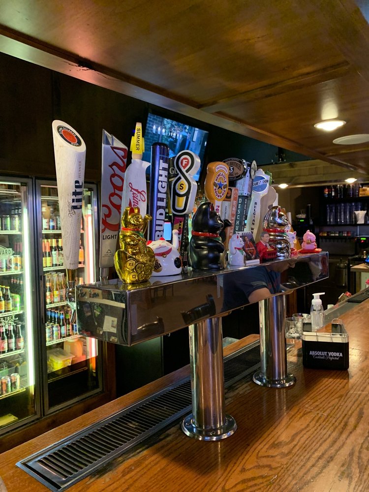 T.C.'s Referee | Sports Bar 5322 26th St, Sioux Falls