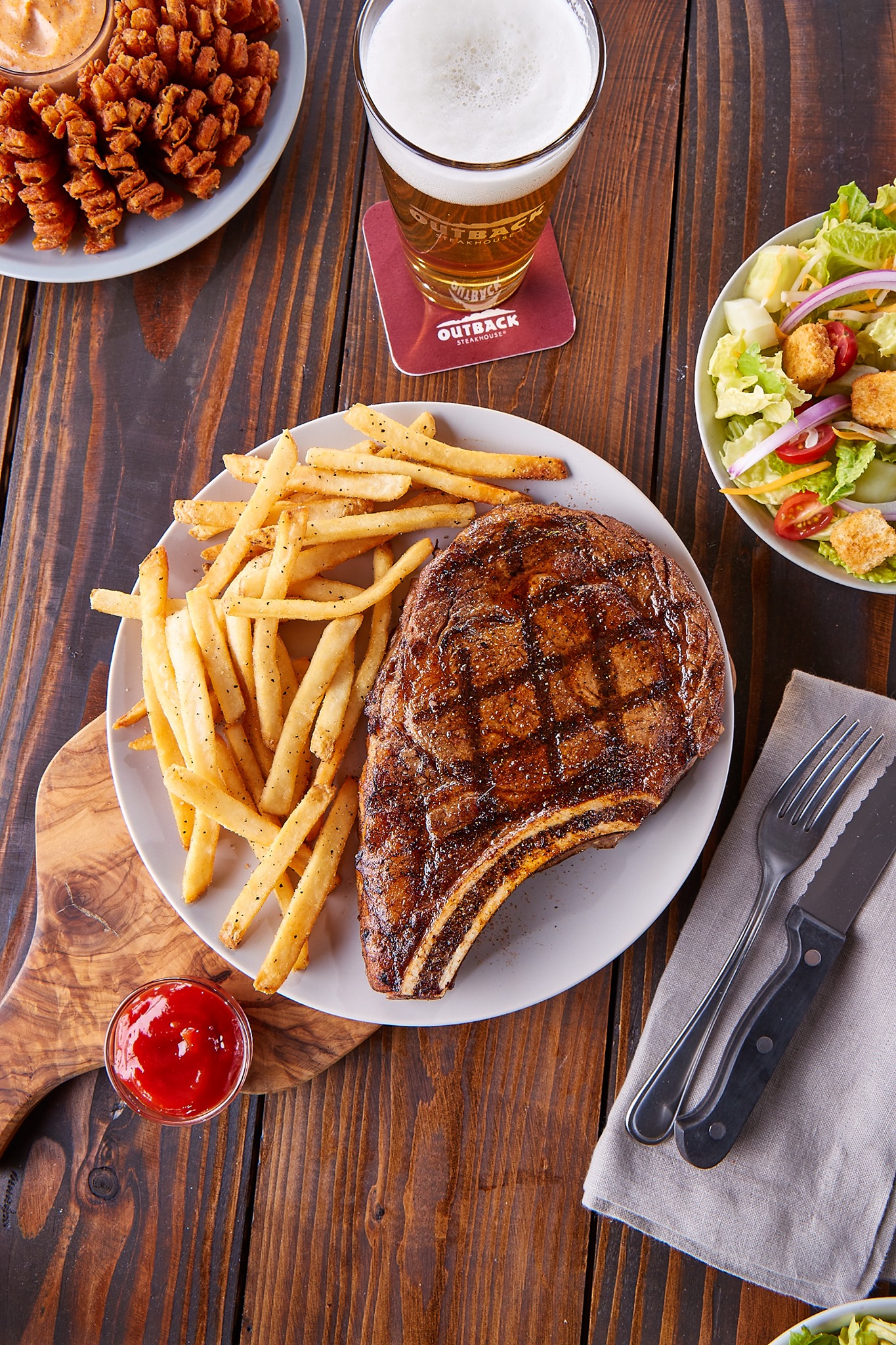 Outback Steakhouse 2411 S Carolyn Ave, Sioux Falls