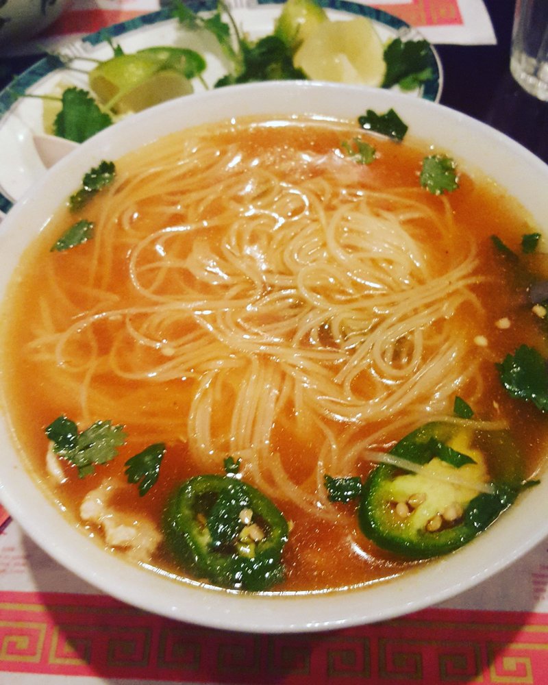 Dynasty Chinese and Vietnamese Cuisine 5326 W 26th St, Sioux Falls