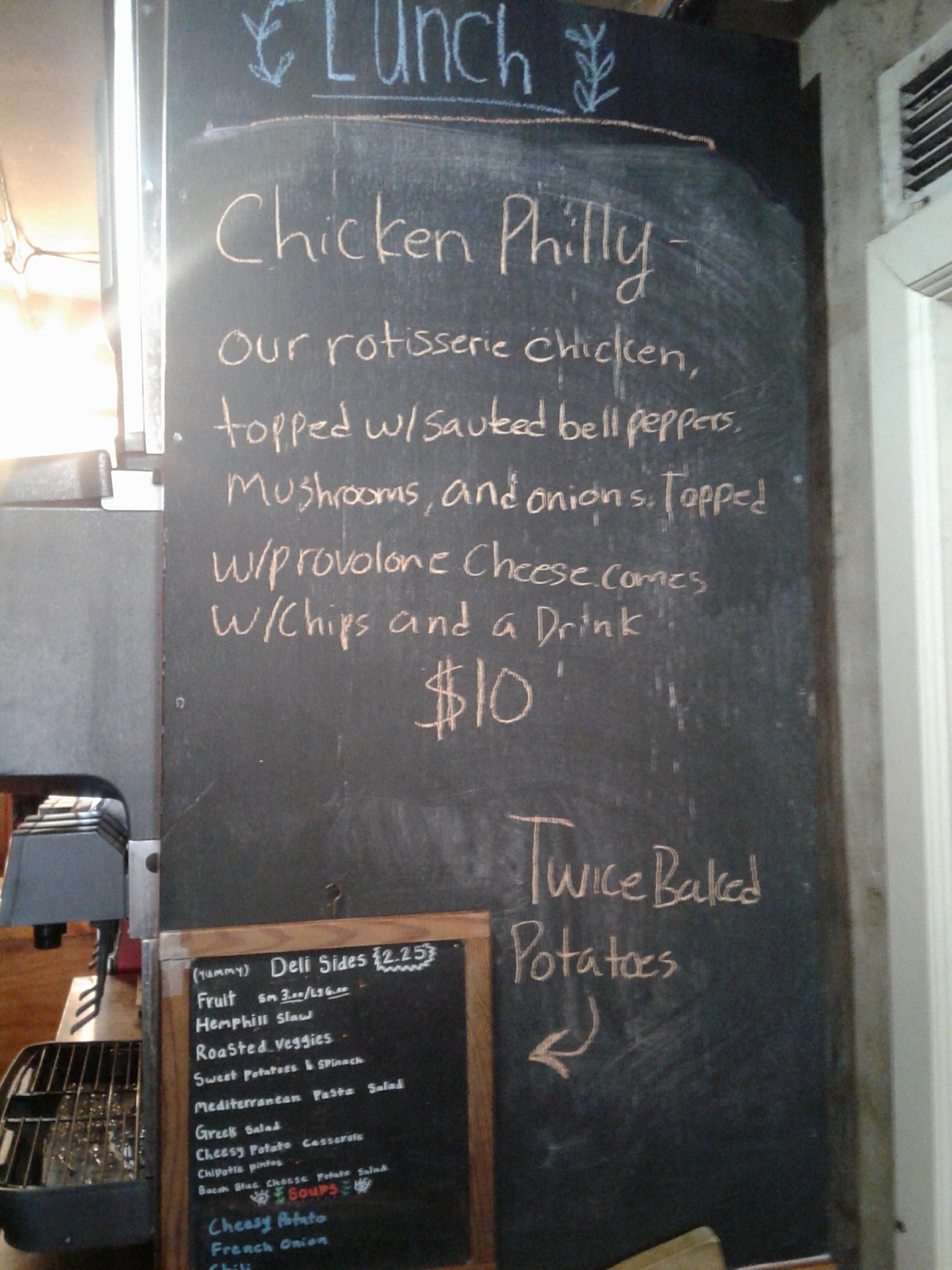 Flatiron Deli 706 Walnut St, Chattanooga