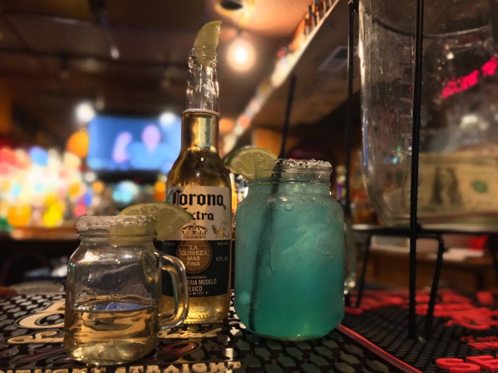 Rob's Restaurant & Lounge 5308 Dayton Blvd, Chattanooga