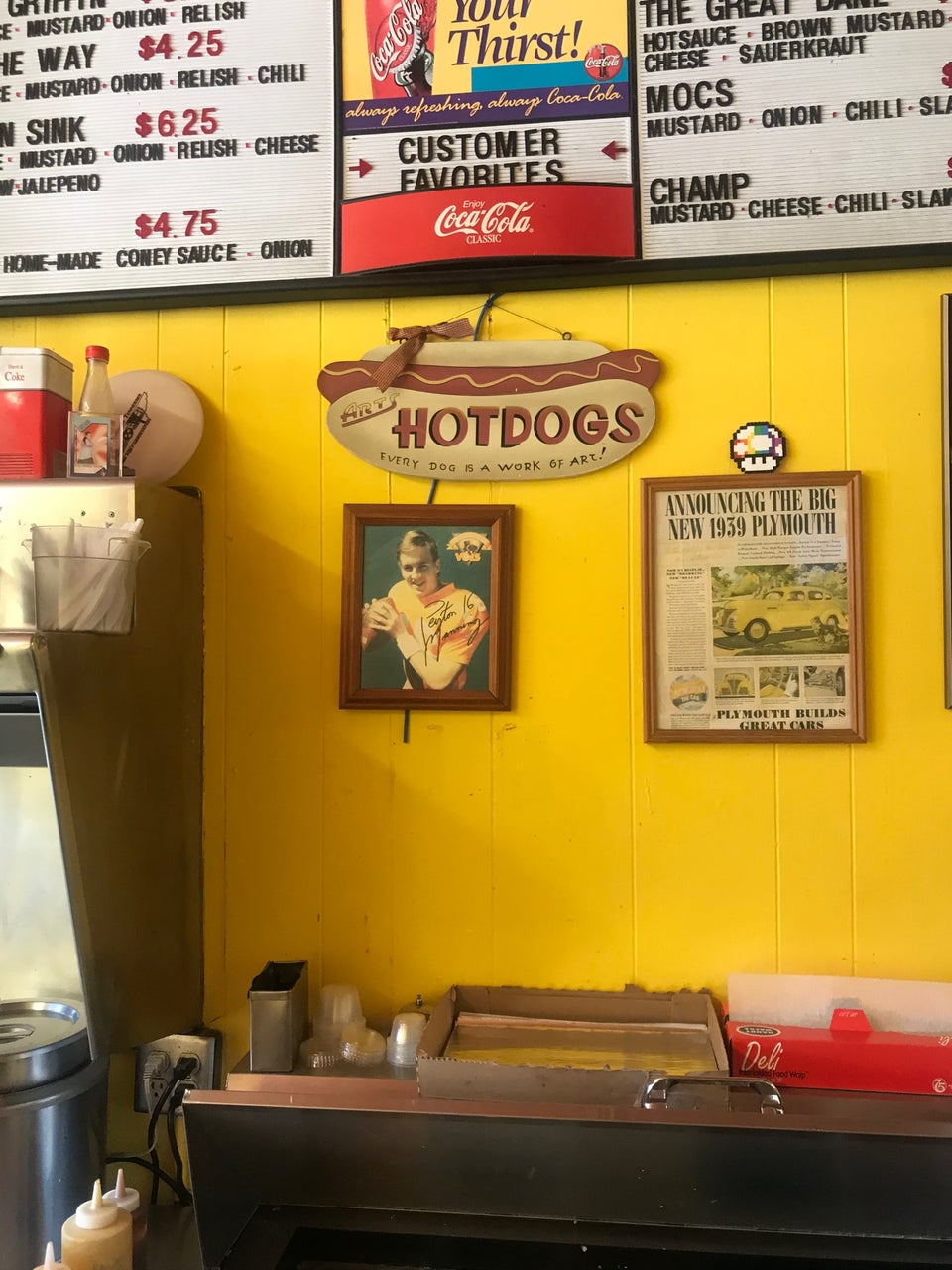 Miss Griffins Footlong Hot Dogs 847 E Main St, Chattanooga