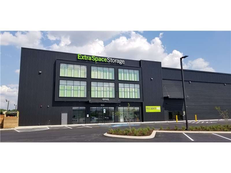Extra Space Storage 824 E 12th St, Chattanooga