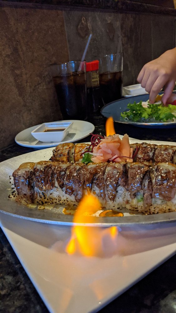 Yellowtail Robata Grill & Sushi 2509 Wilma Rudolph Blvd A, Clarksville