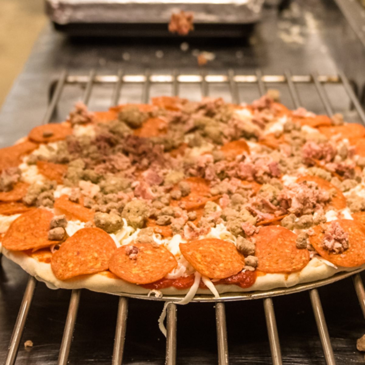 Michael's Pizza & More - Wilma Rudolph C, 2764 Wilma Rudolph Blvd, Clarksville
