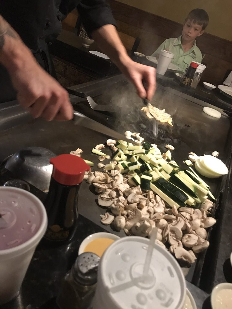 Hananoki Japanese Steakhouse 2400 Madison St # 12, Clarksville