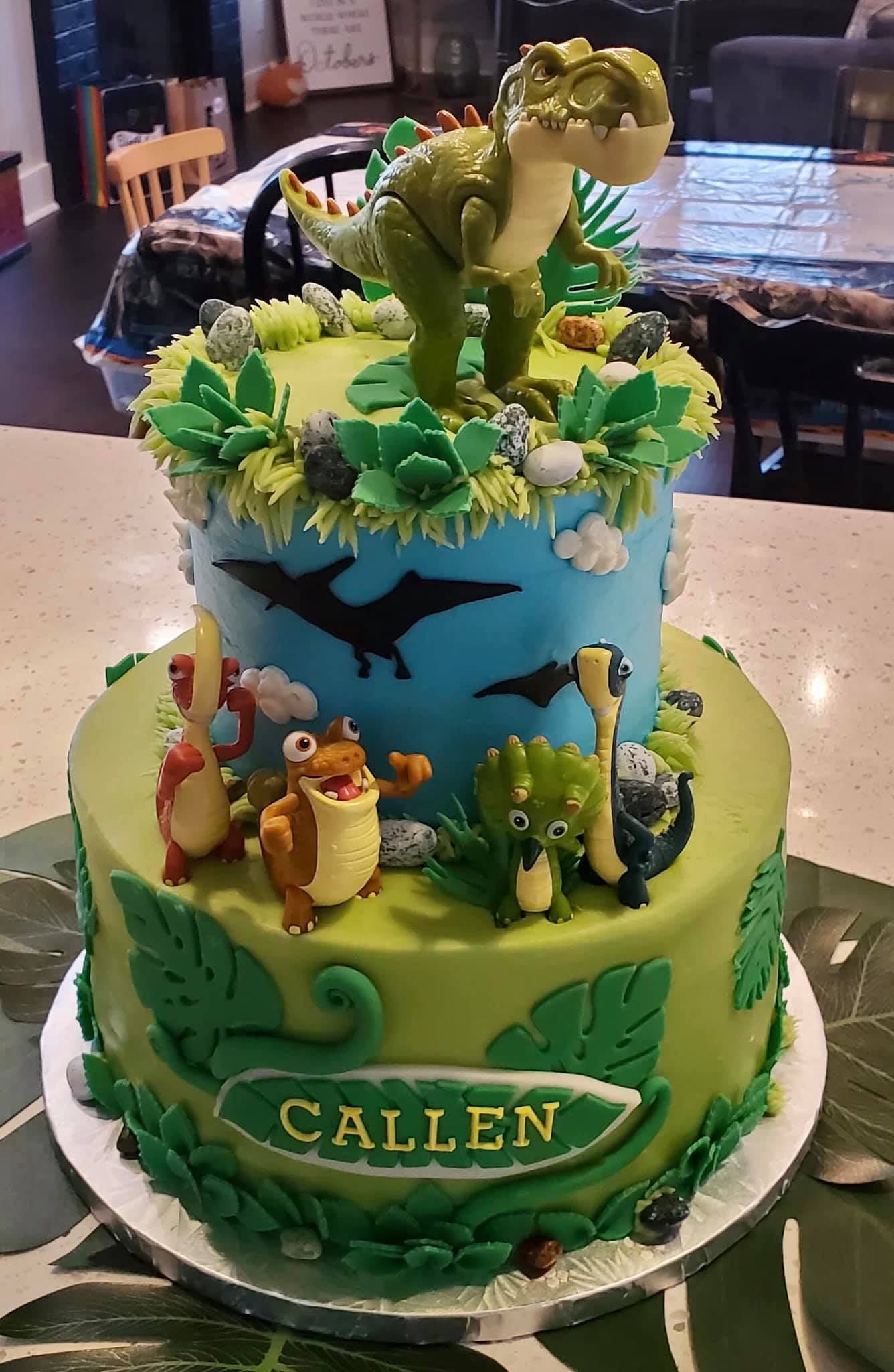 Gallardo's Cakes and Bakery 215 Dover Rd, Clarksville