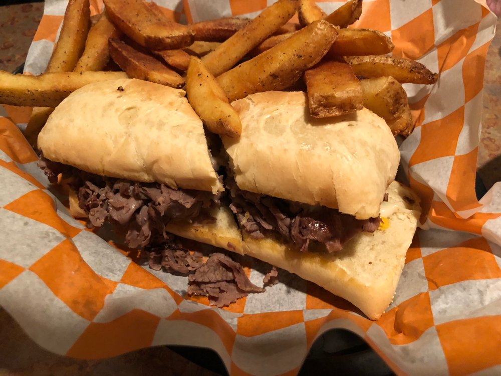 Big Tom’s Backyard Grill & Bar 88 Mouse Creek Rd NW, Cleveland