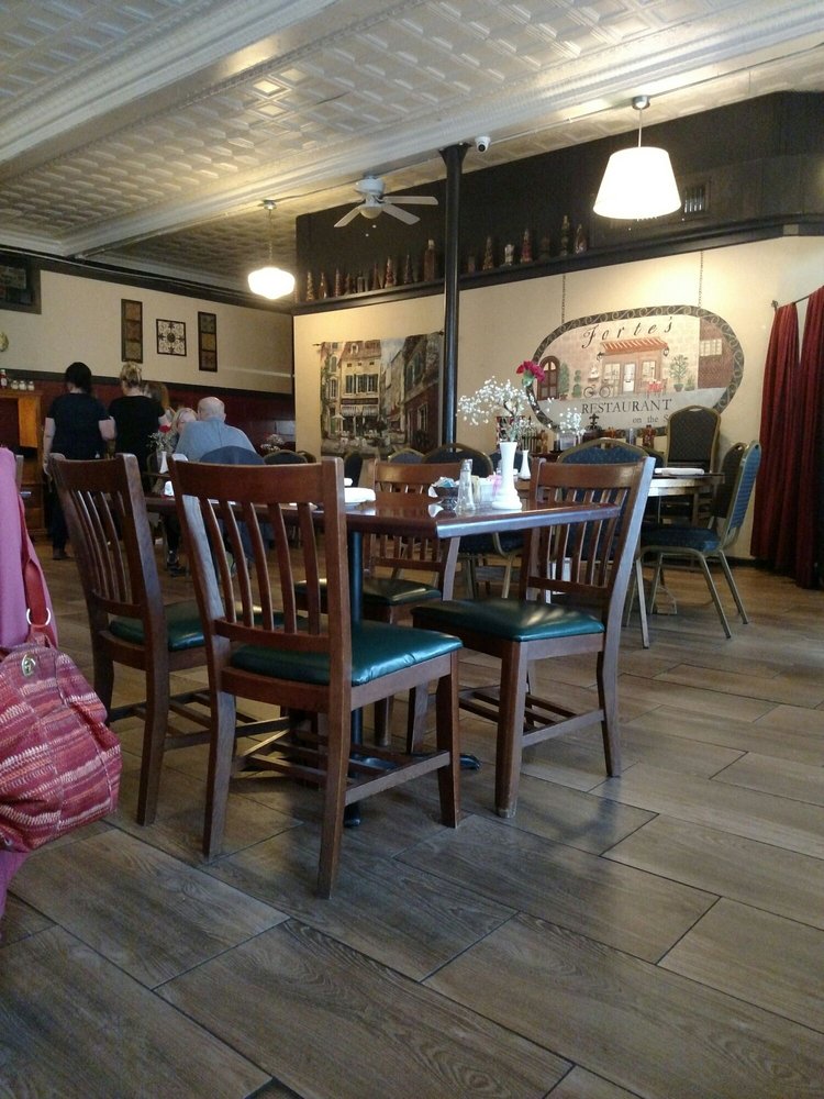 Crossville, TN Restaurants Open for Takeout, Curbside Service and/or