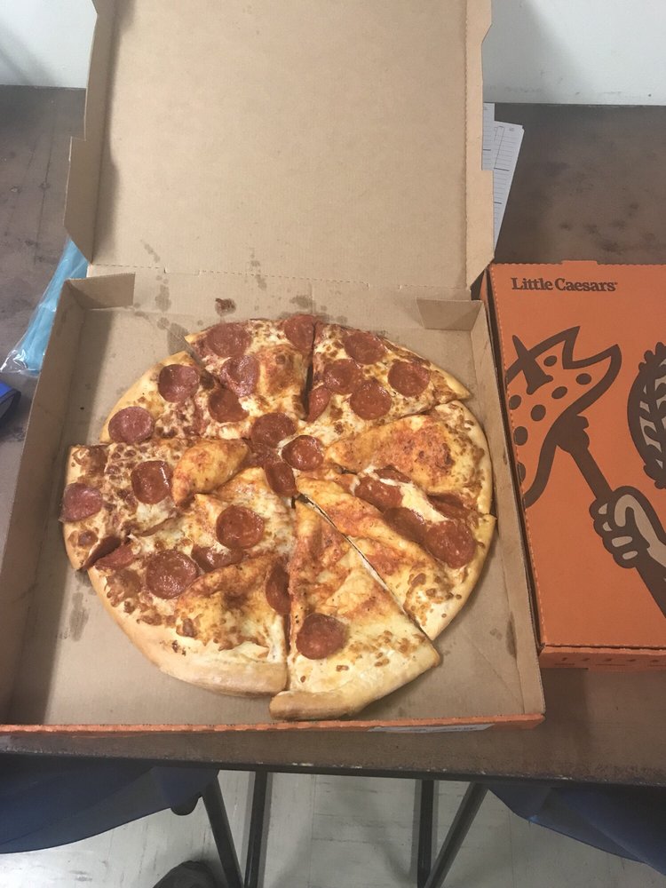 Little Caesars Pizza 1936 N Highland Ave, Jackson