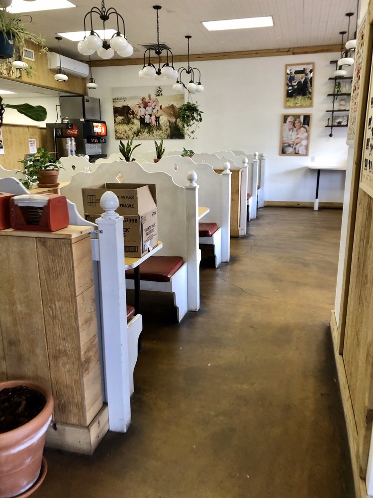 Cruze Farm Pizza Barn 2723 Asbury Rd #101, Knoxville