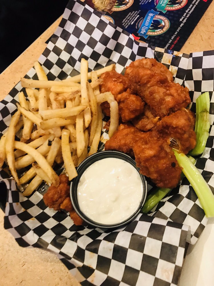 Smoky Mountain Brewery in Turkey Creek 11308 Parkside Dr, Knoxville