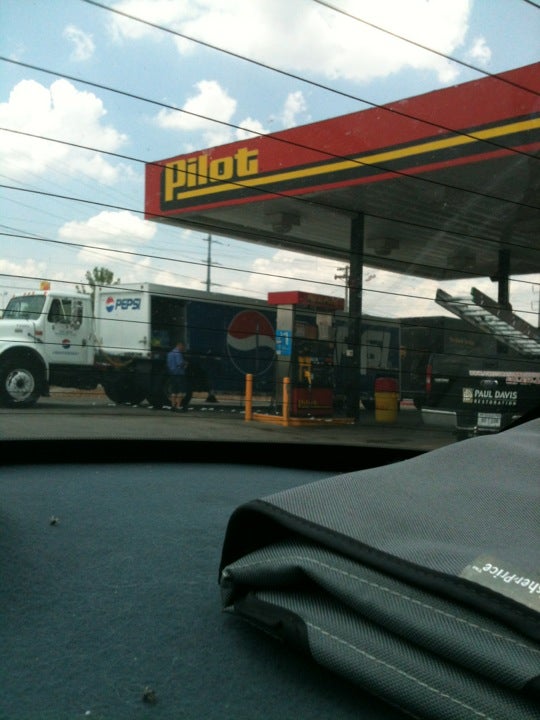 Pilot Flying J 535 Waldron Rd, La Vergne