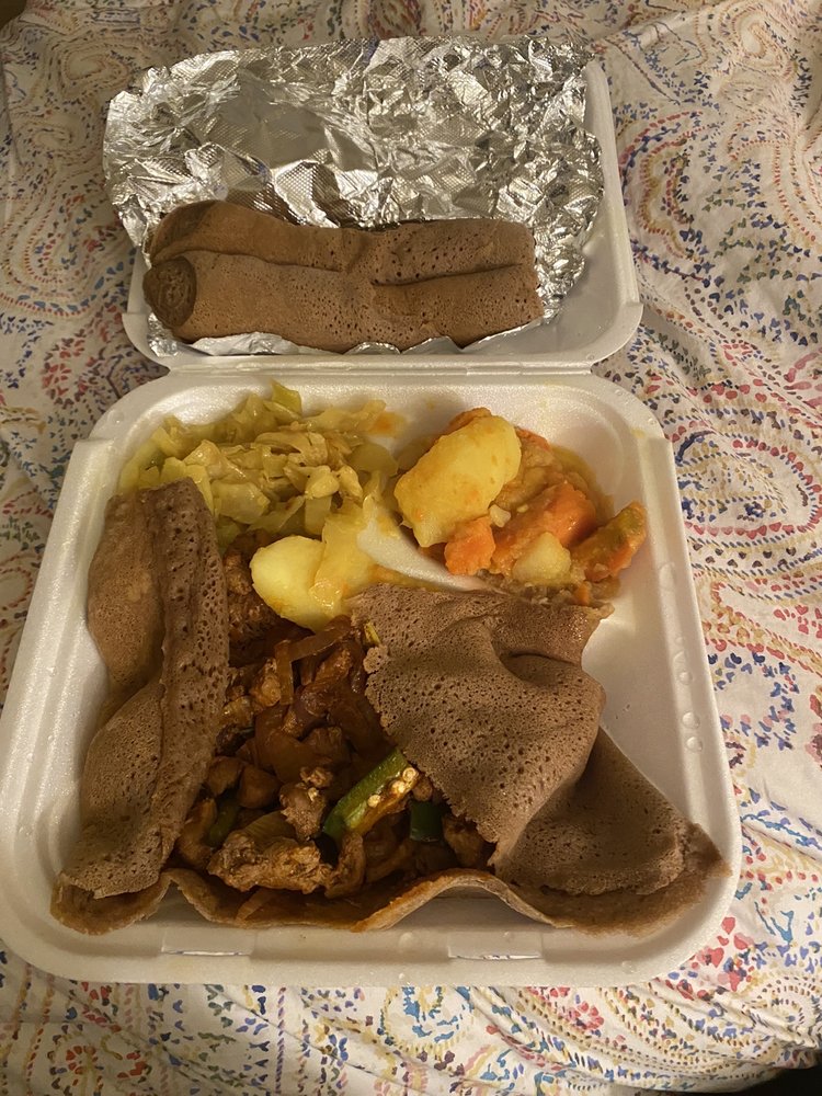 Abyssinia Ethiopian Restaurant 2600 Poplar Ave #115, Memphis