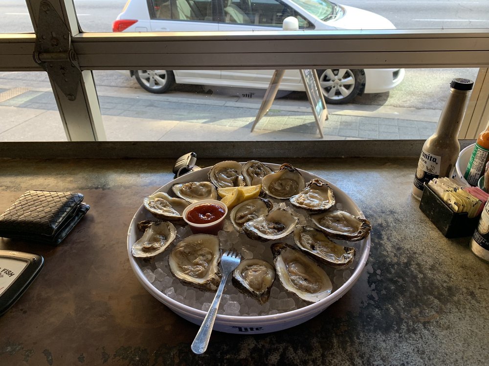 Flying Fish 105 S 2nd St, Memphis