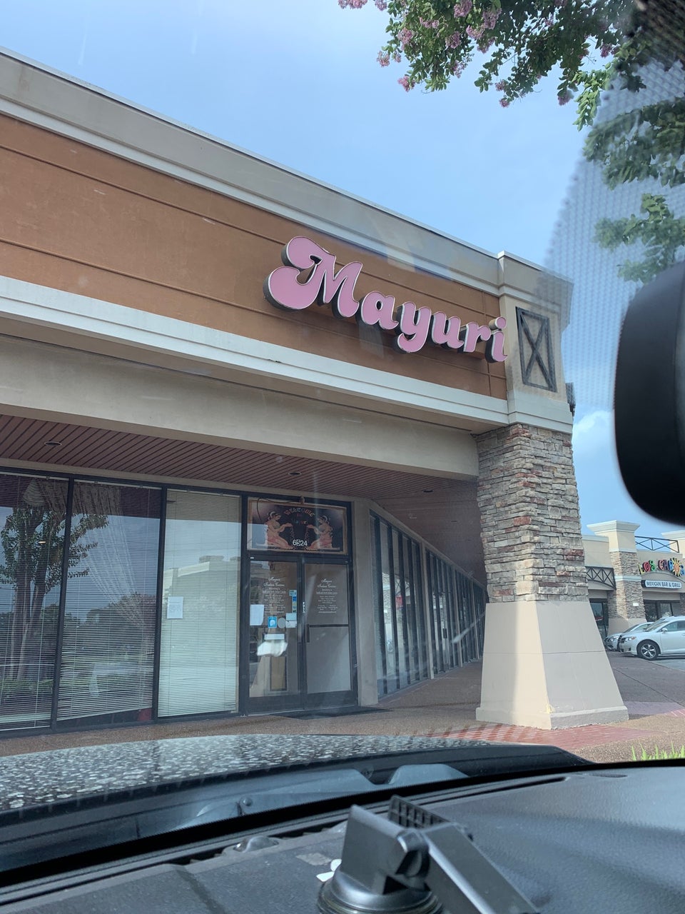 Mayuri Indian Cuisine 6524 Quince Rd, Memphis