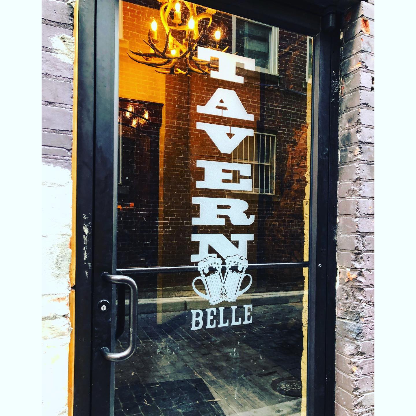 Belle Tavern 117 Barboro Alley, Memphis