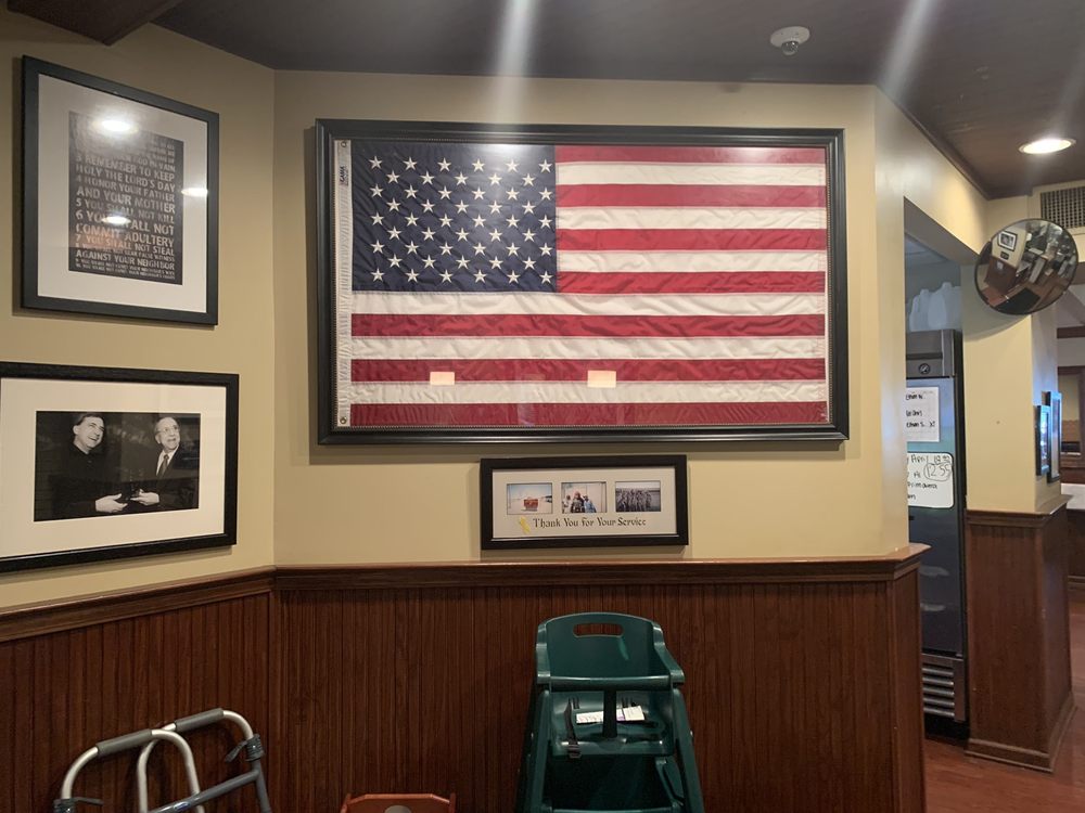 Demos' Restaurant 1115 NW Broad St, Murfreesboro
