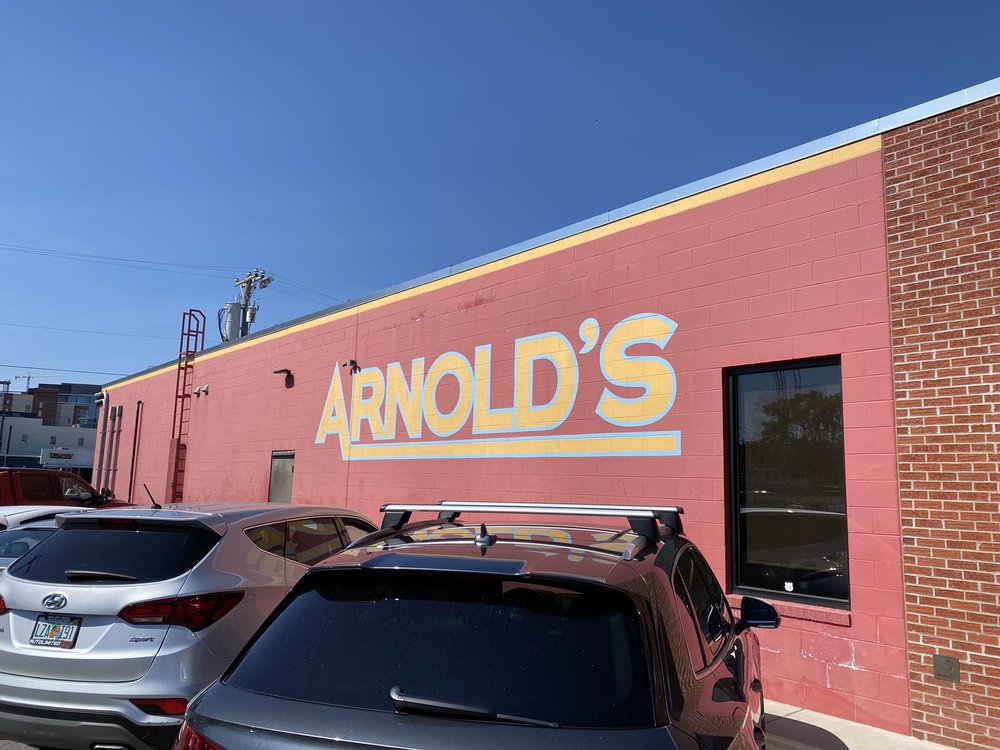 Arnold's Country Kitchen 605 8th Ave S, Nashville