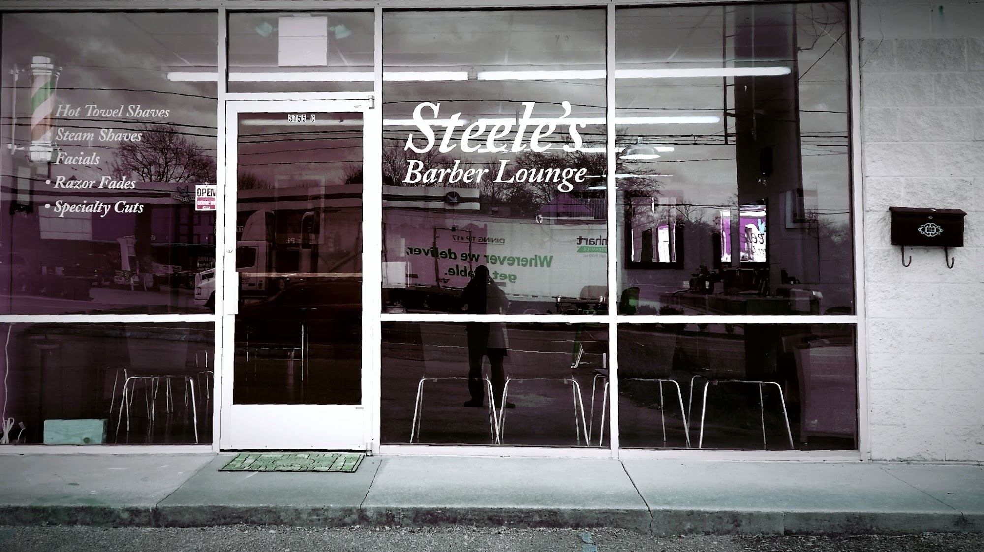 Steele's Barber Lounge