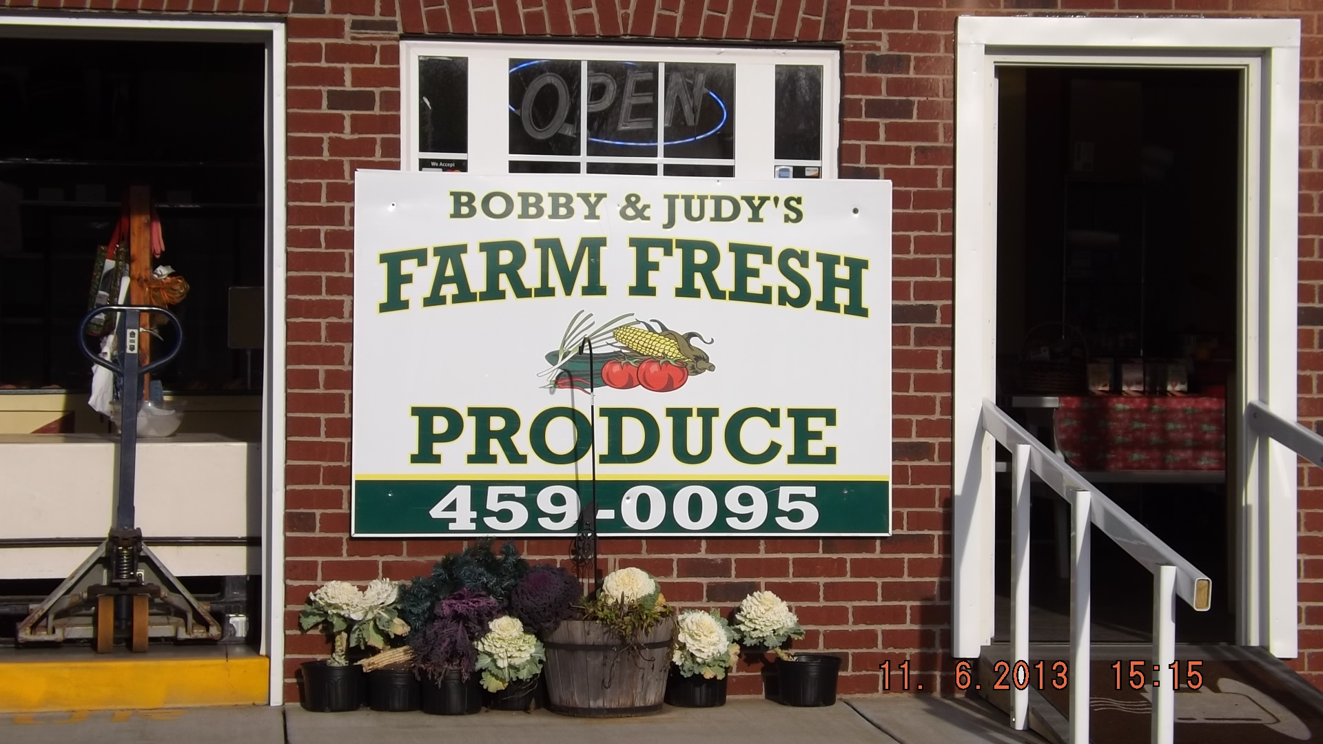 Carl & Judy's Produce