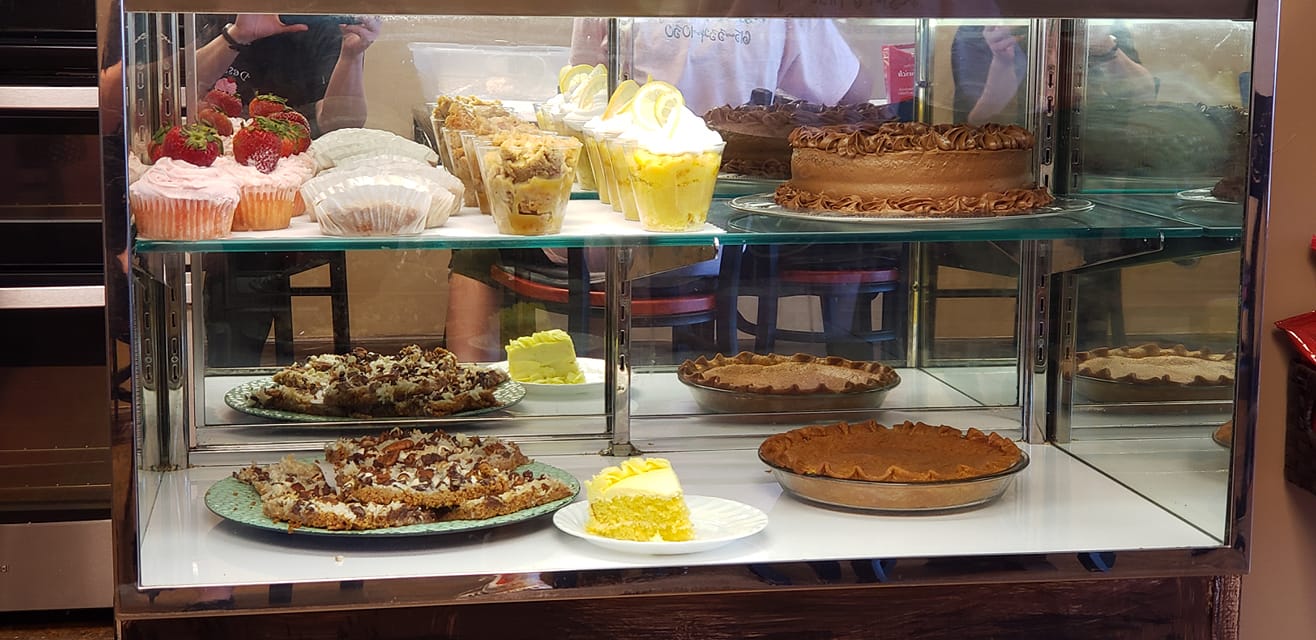 White House, TN Restaurants Open for Takeout, Curbside Service and/or