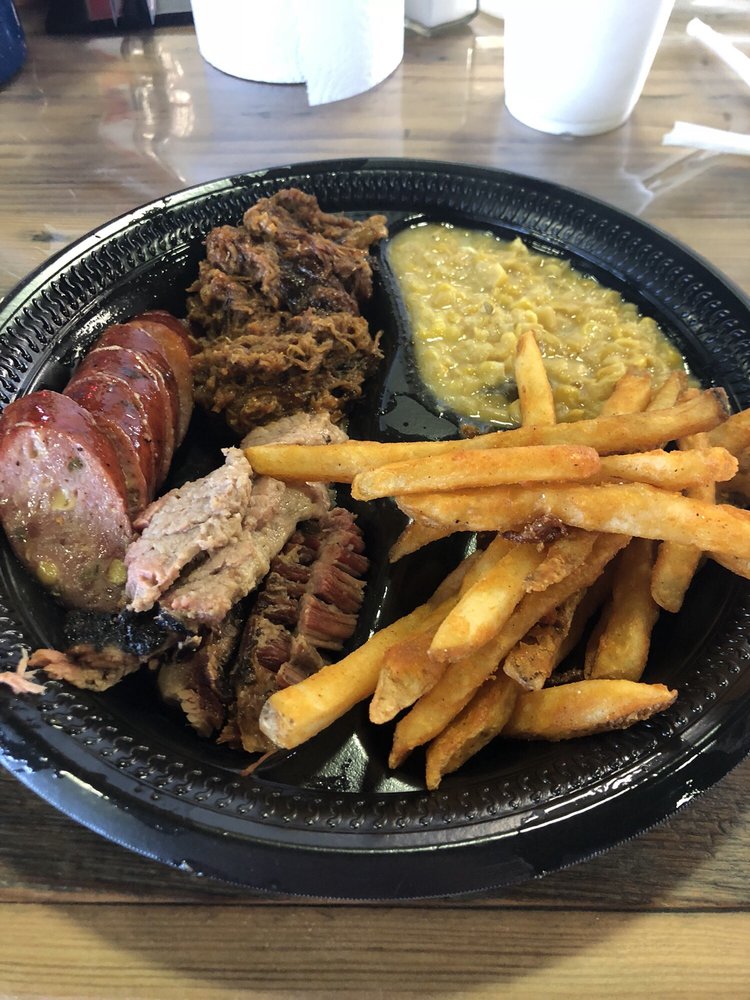 Betty Rose's Little Brisket 2588 E Lake Rd, Abilene