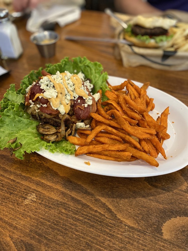 Lucy's Big Burgers 3110 S 27th St, Abilene