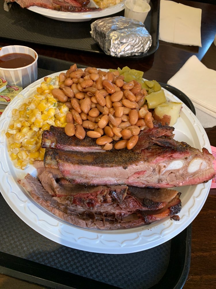 Sharon's BBQ & Catering 2050 Antilley Rd, Abilene
