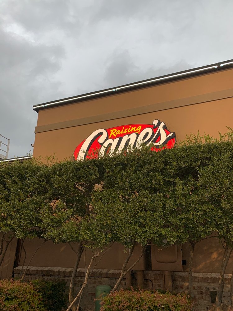 Raising Cane's Chicken Fingers 3765 S Cooper St, Arlington