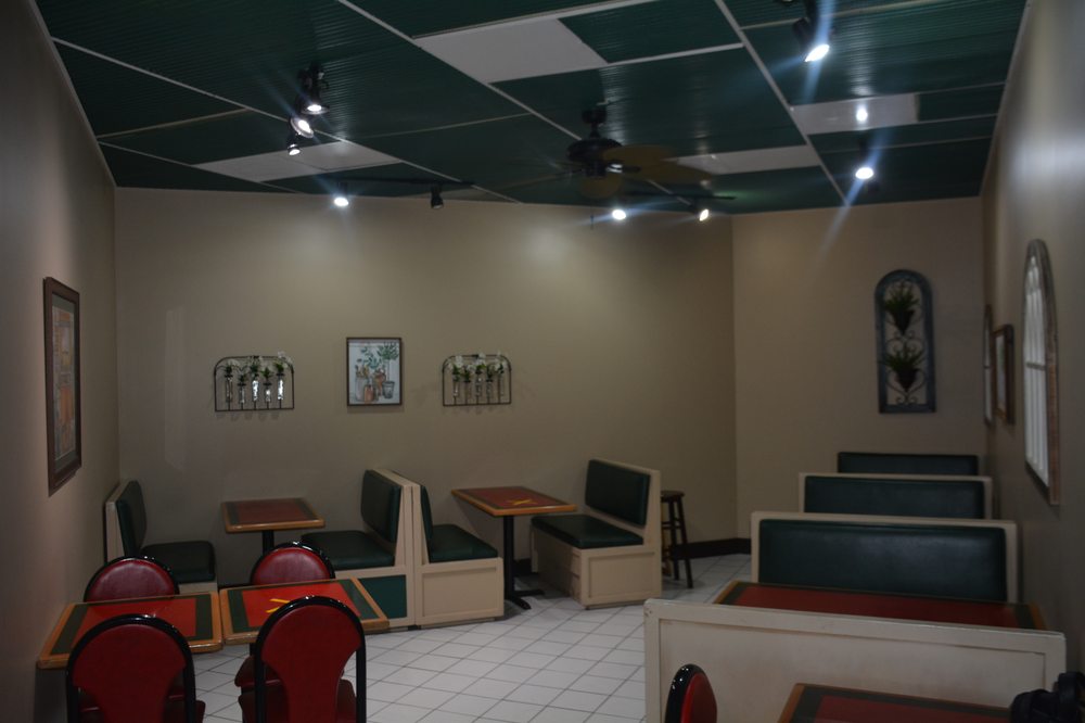 Jay Jay Cafe 4401 Little Rd #580, Arlington