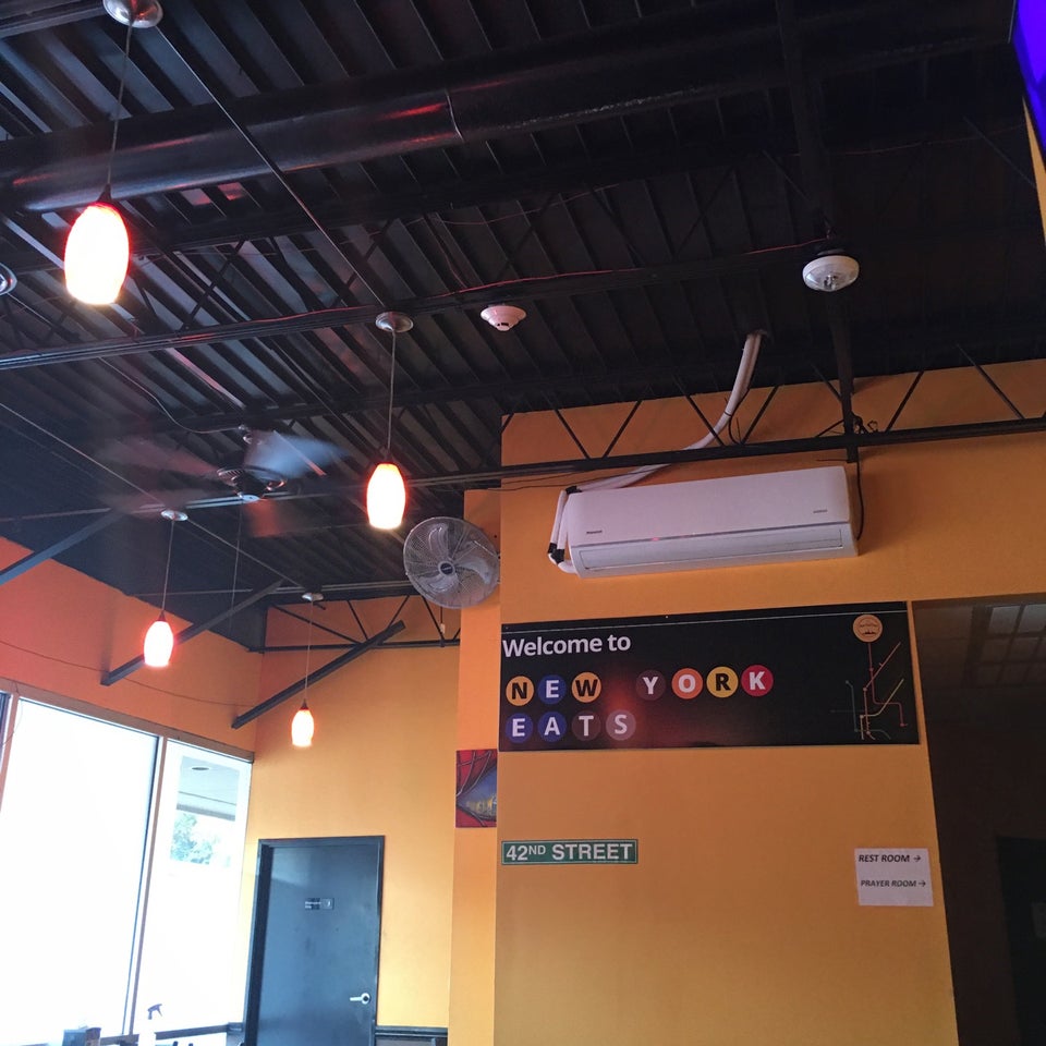 New York Eats 604, B, Doug Russell Rd, Arlington