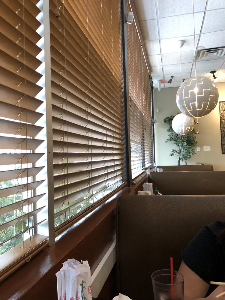 Pho Palace 2126 S Collins St, Arlington