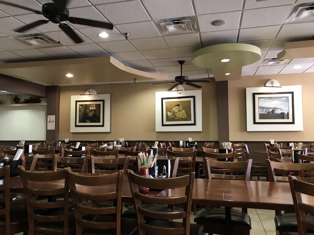 Phở Pasteur Restaurant 100 W Pioneer Pkwy #158, Arlington
