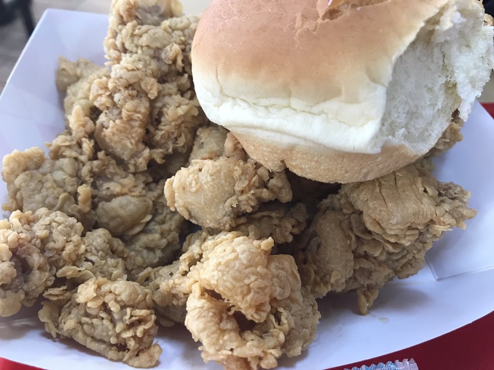 Lisa's Chicken 1808 W Pioneer Pkwy, Arlington