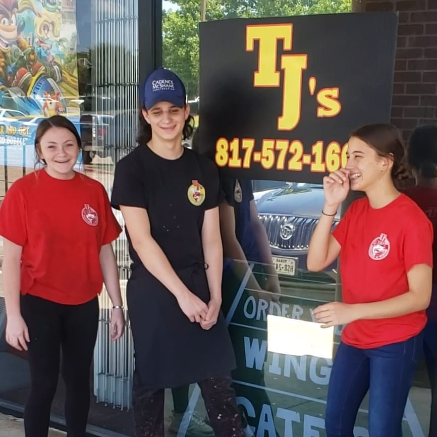 Tjs Catfish & Wings 4261 Green Oaks Blvd #506, Arlington