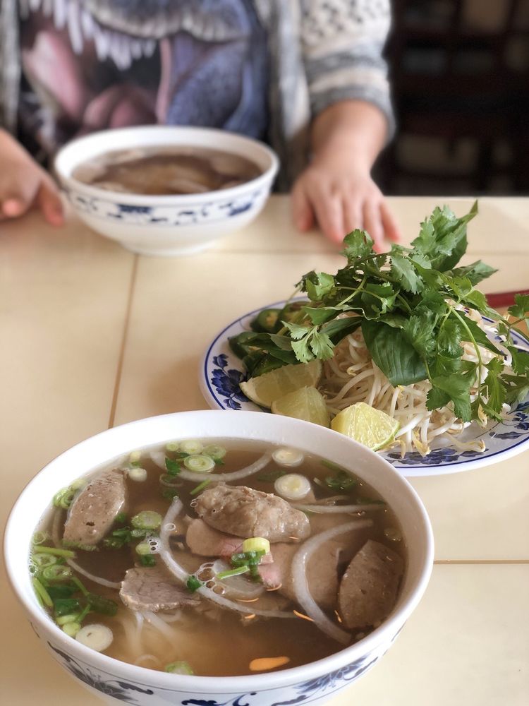 Pho Vietnam Restaurant 1000 W Pioneer Pkwy, Arlington
